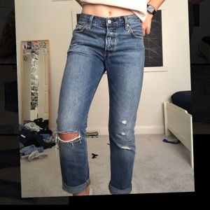 levi’s 501 ripped jean